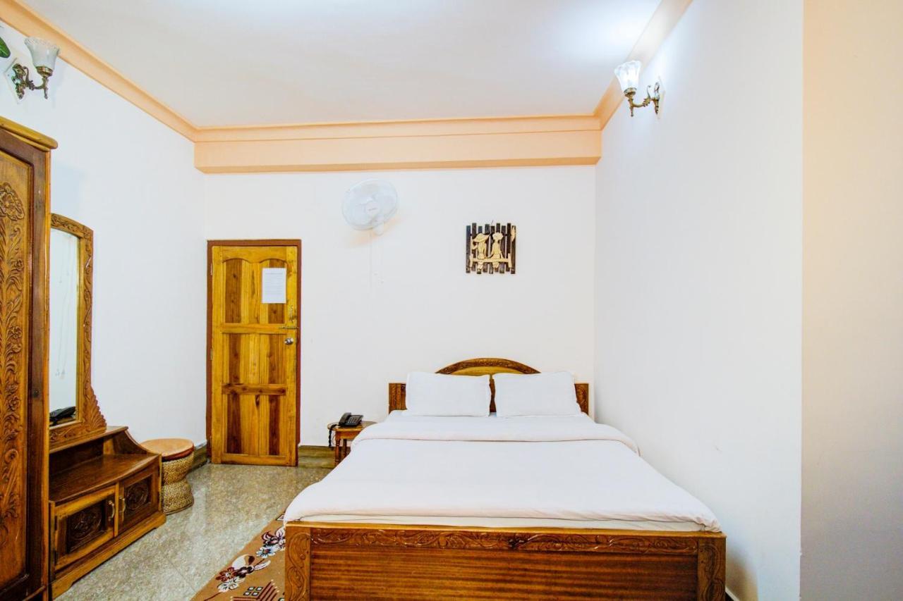 Capital O 79144 Coniferous Resort Cherrapunji Exterior photo